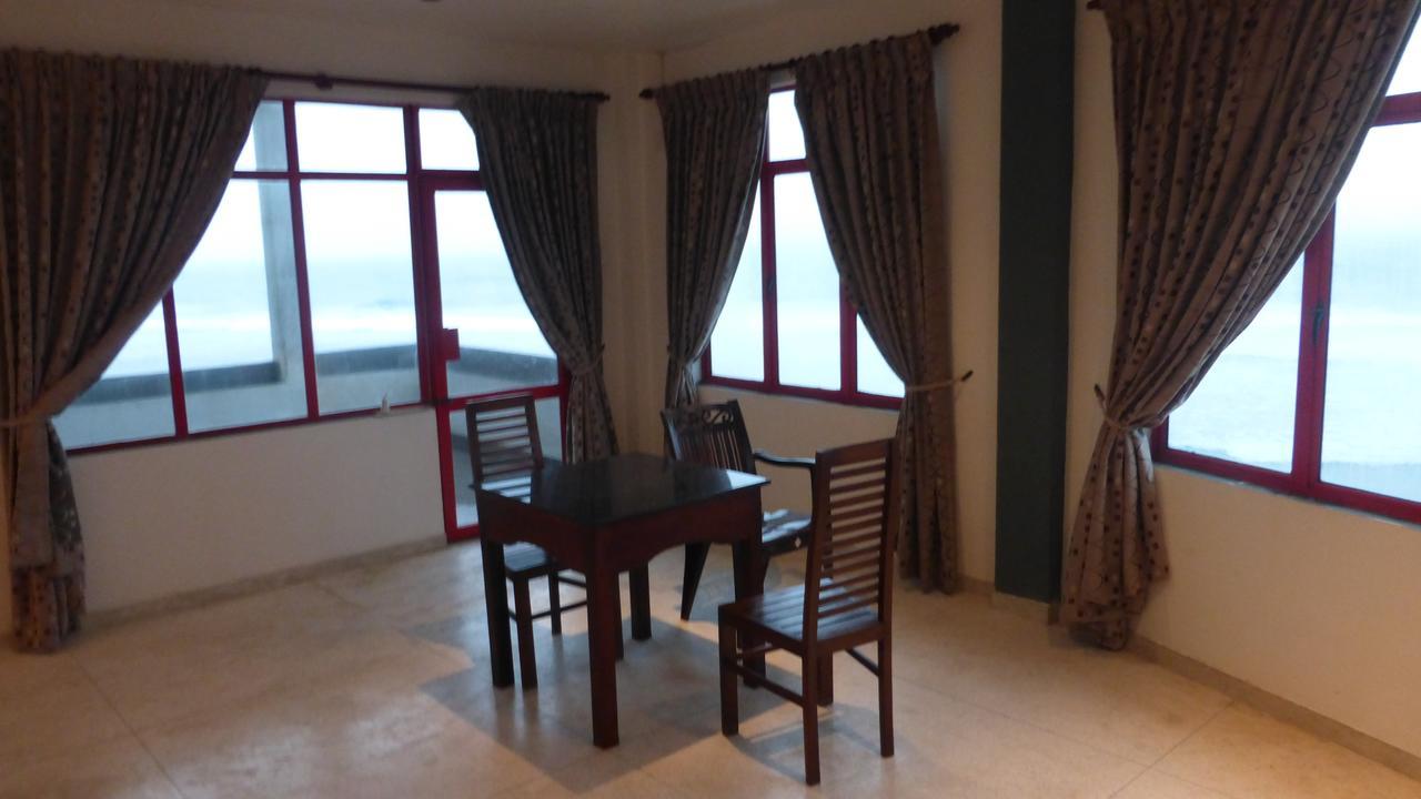 Ocean Reef Hotel Hikkaduwa Εξωτερικό φωτογραφία