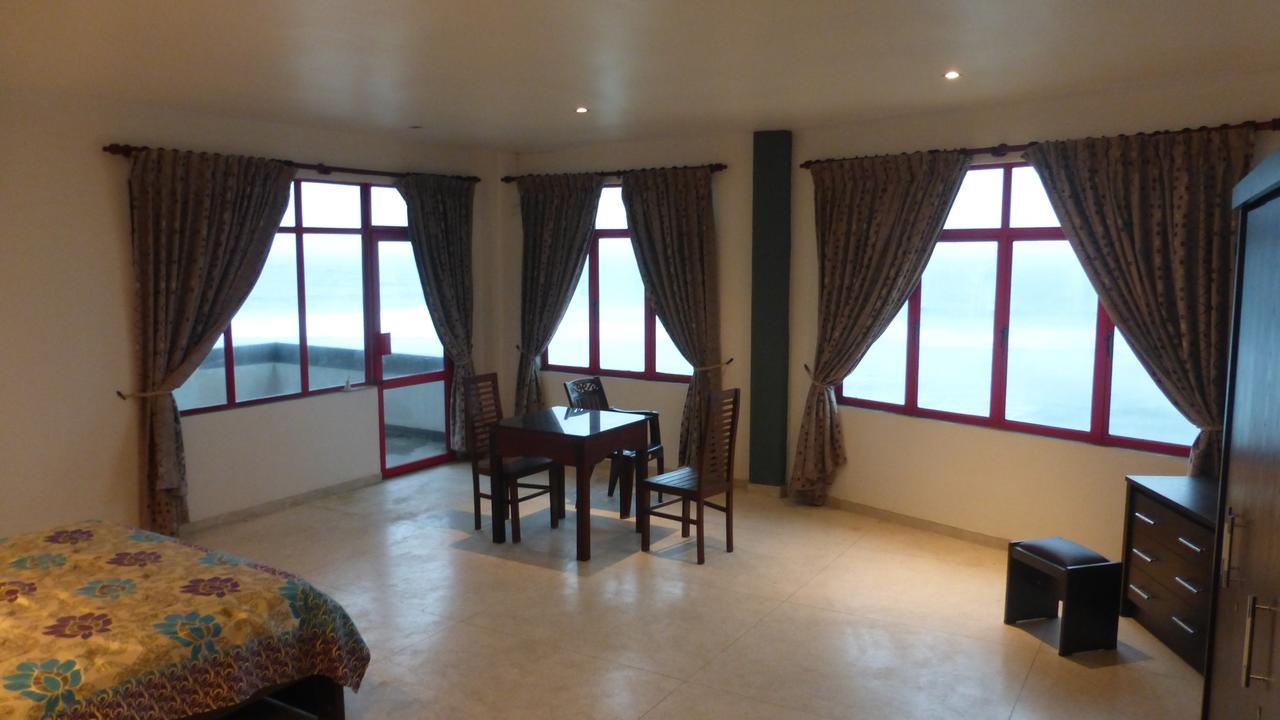 Ocean Reef Hotel Hikkaduwa Εξωτερικό φωτογραφία