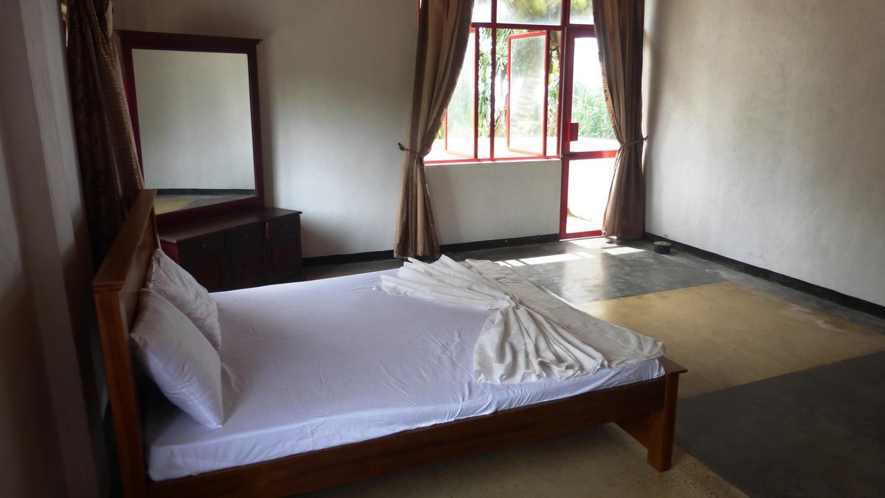 Ocean Reef Hotel Hikkaduwa Εξωτερικό φωτογραφία