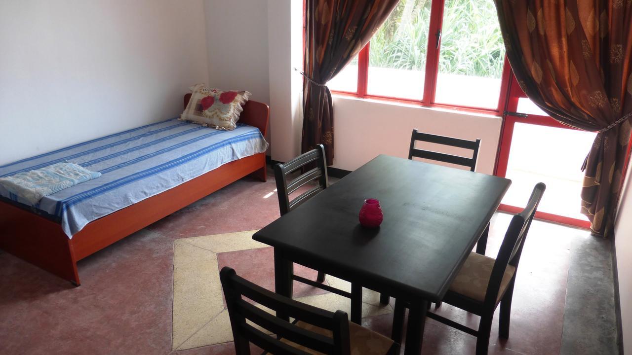 Ocean Reef Hotel Hikkaduwa Εξωτερικό φωτογραφία